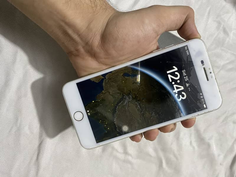Apple iPhone 8 Plus 6