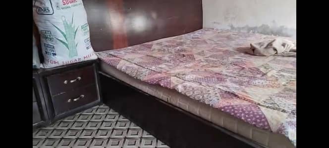 Used Wooden King Size Bed Excellent Condition