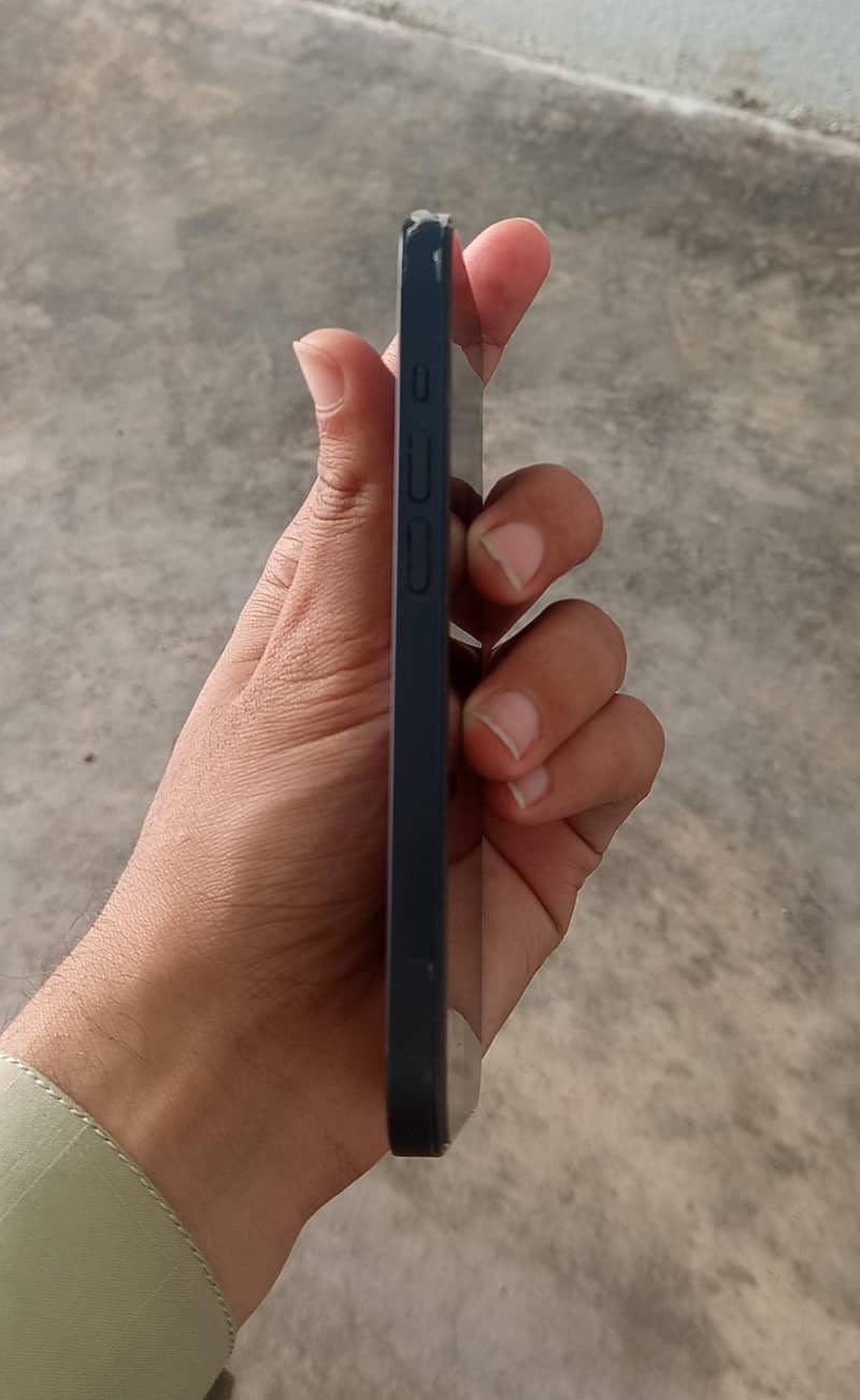 Apple iPhone 14 1