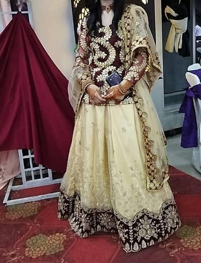 party wear lehnga