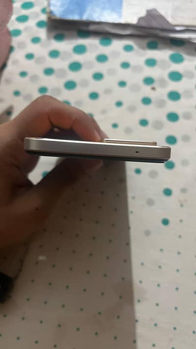 OPPO F21 Pro