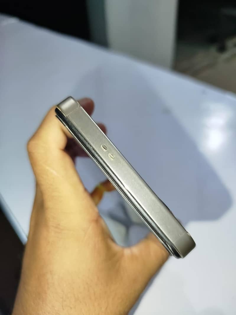 Infinix Note 30 5
