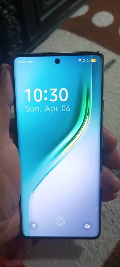 Tecno CAMON 40 Pro