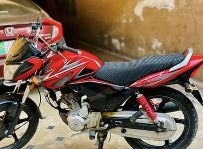 Honda CB 125F