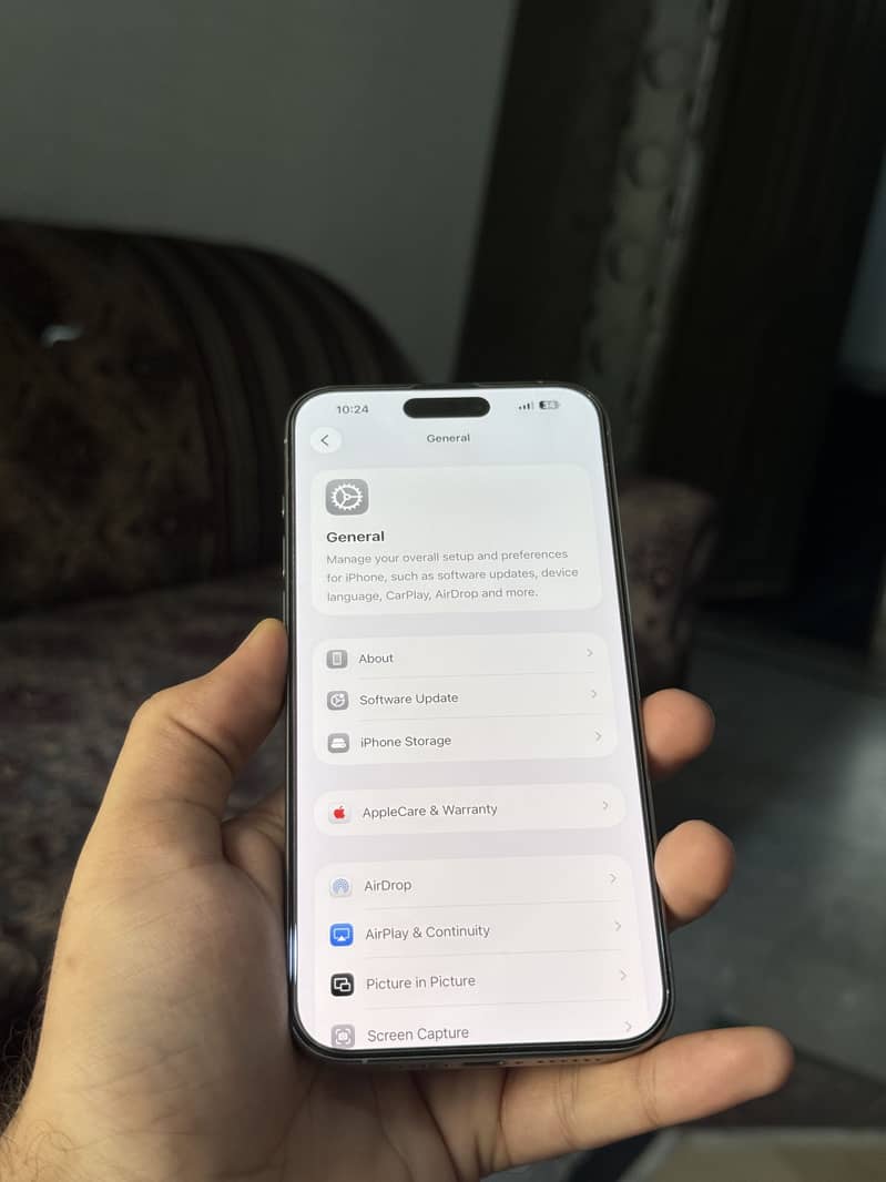 Iphone 15 Pro Max 4