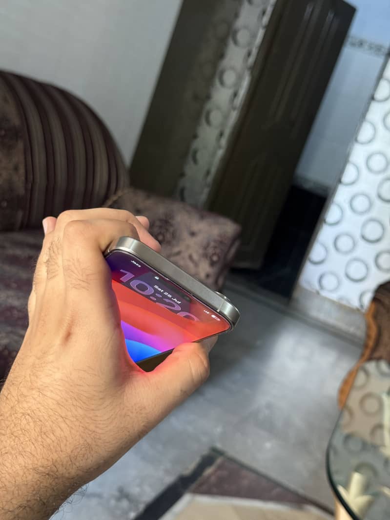 Iphone 15 Pro Max 6
