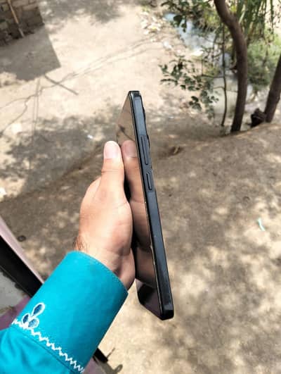 Xiaomi Redmi Note 13 exchange bhi ho jayi ga mobile