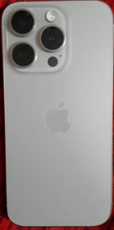 Apple iPhone 15 Pro