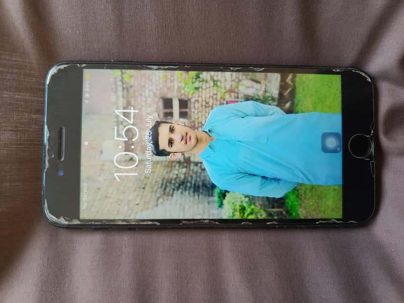 Apple iPhone 7 Plus 1