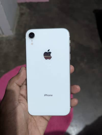 Apple iPhone XR