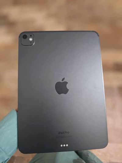 Iprad Pro M4