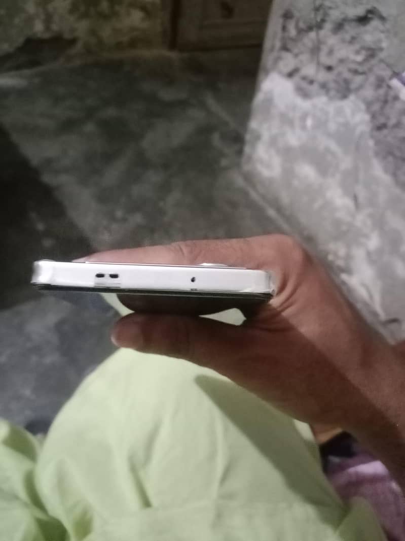 Infinix Note 40 2