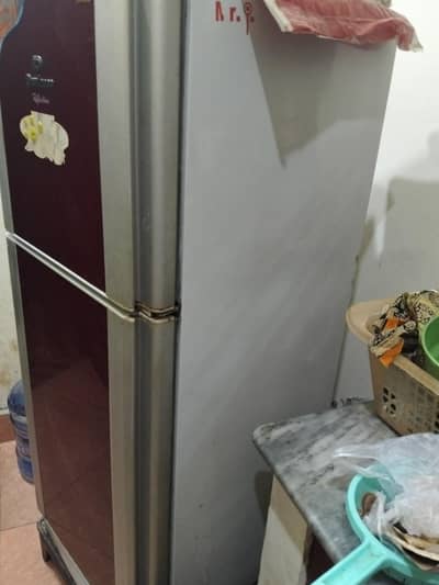 Dawlance fridge lush condition contact 03366655600