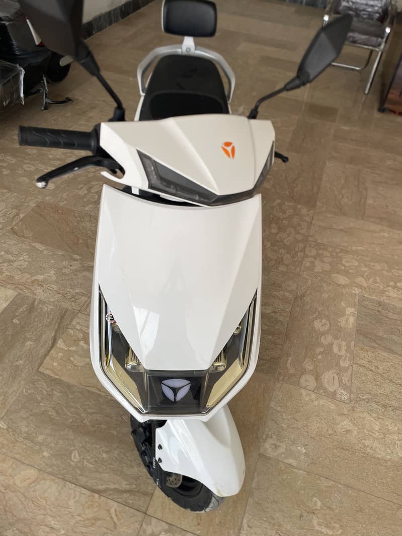 YADEA T5 2