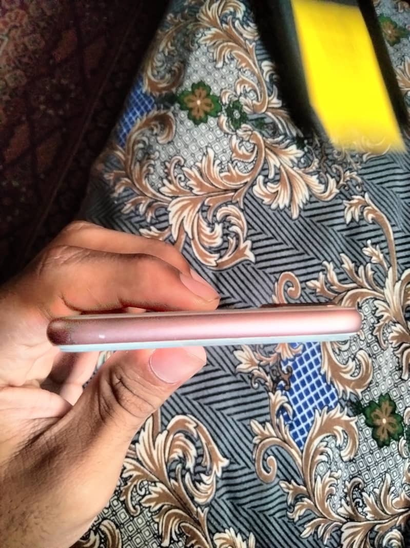Apple iPhone 8 Plus 8