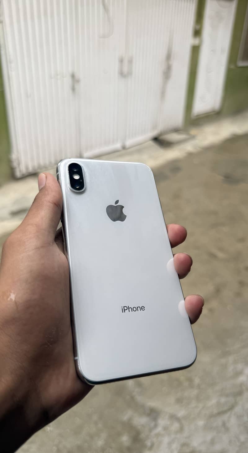 Apple iPhone X 2