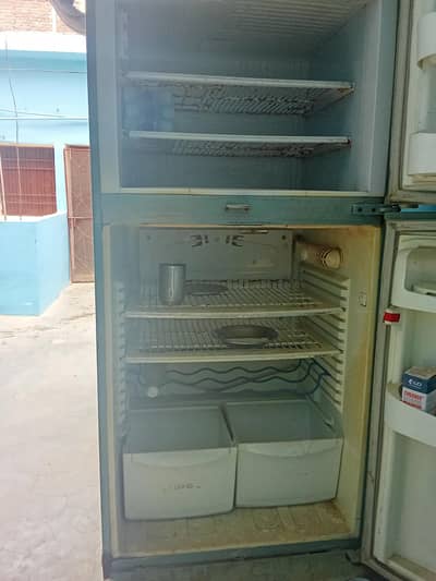 Pel Refrigerator