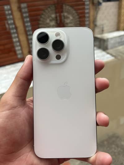 Apple iPhone 15 Pro Max