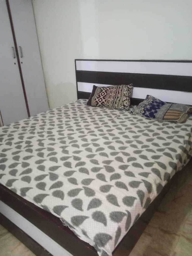 double bed with dressing table 1