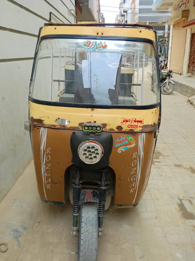 ROZAGAR RISKSHAW 2