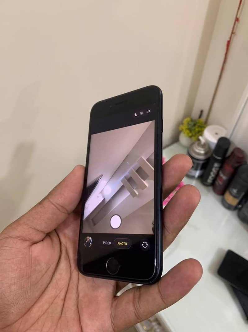 iPhone se 3rd generation 9