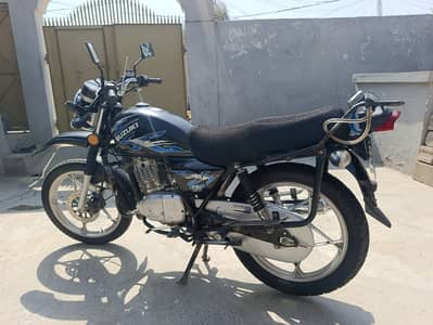 Suzuki GS 150 SE 2021
