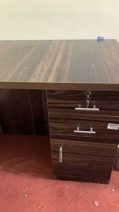 Study and office table