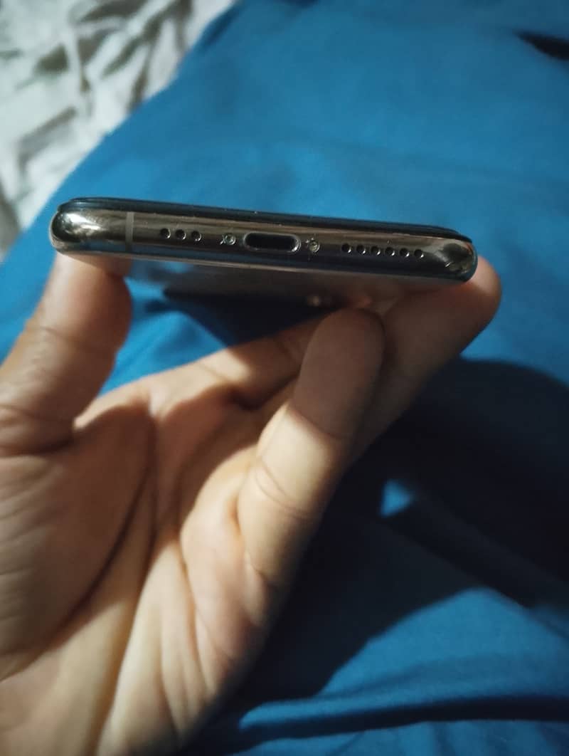Iphone XS 5