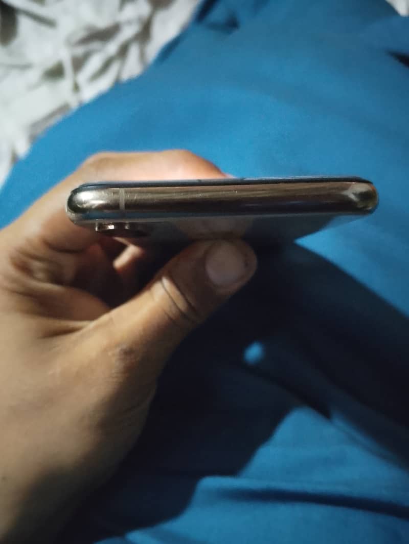 Iphone XS 6