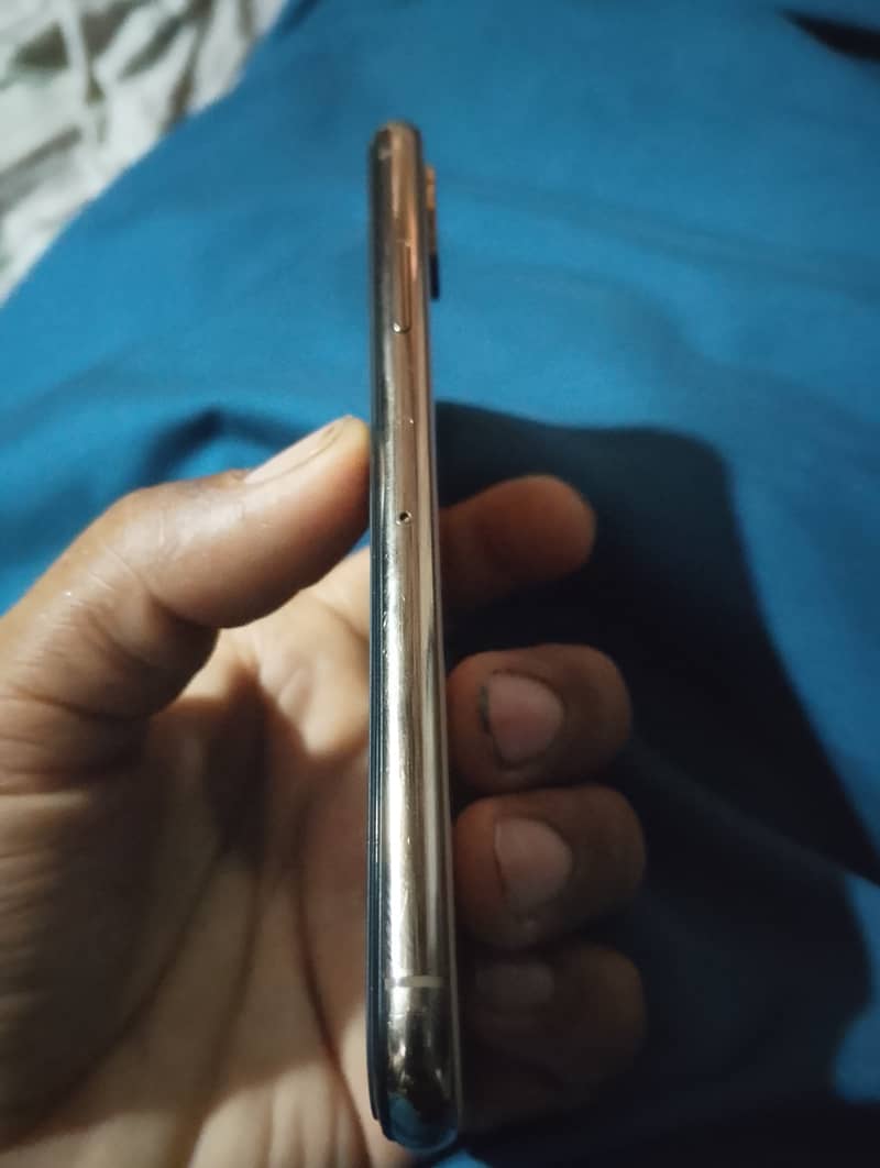 Iphone XS 7