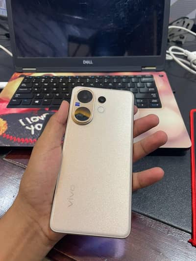 Vivo V60