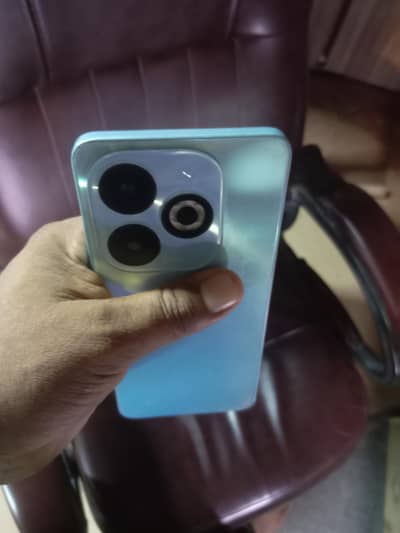 Infinix Smart 8 Pro 4+4 128 gb all ok argent sell
