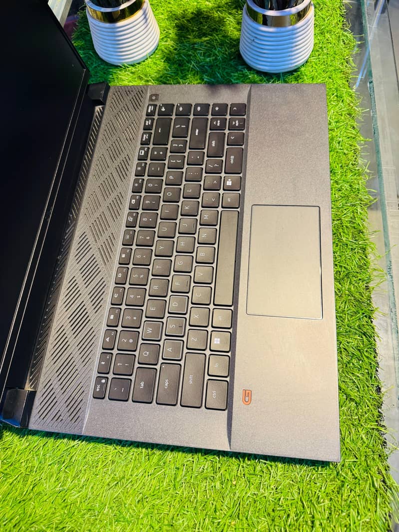 Laptop 2