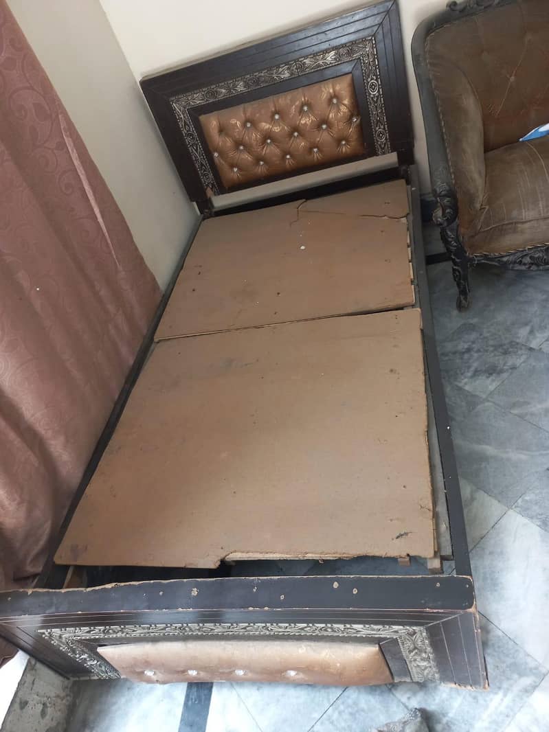Single Bed 1