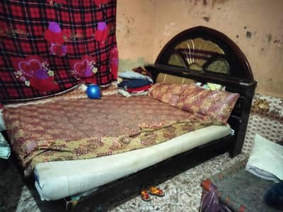 double bed without mattress