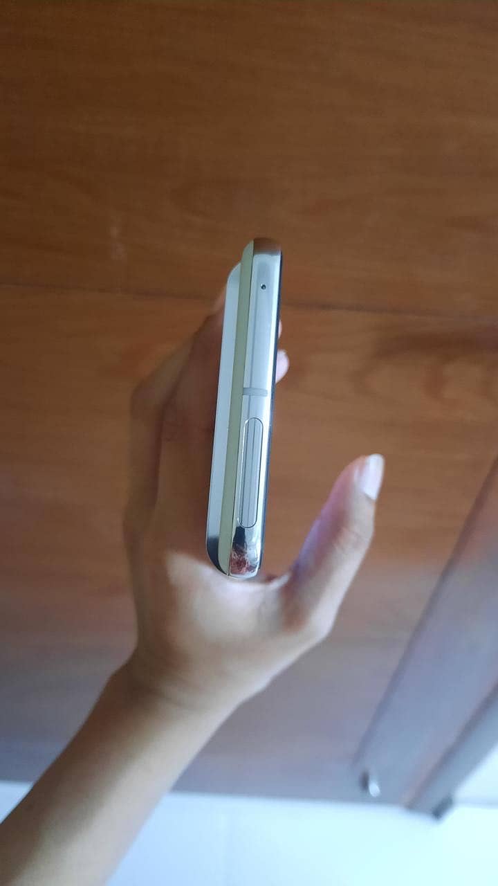 Google Pixel 8 Pro 4
