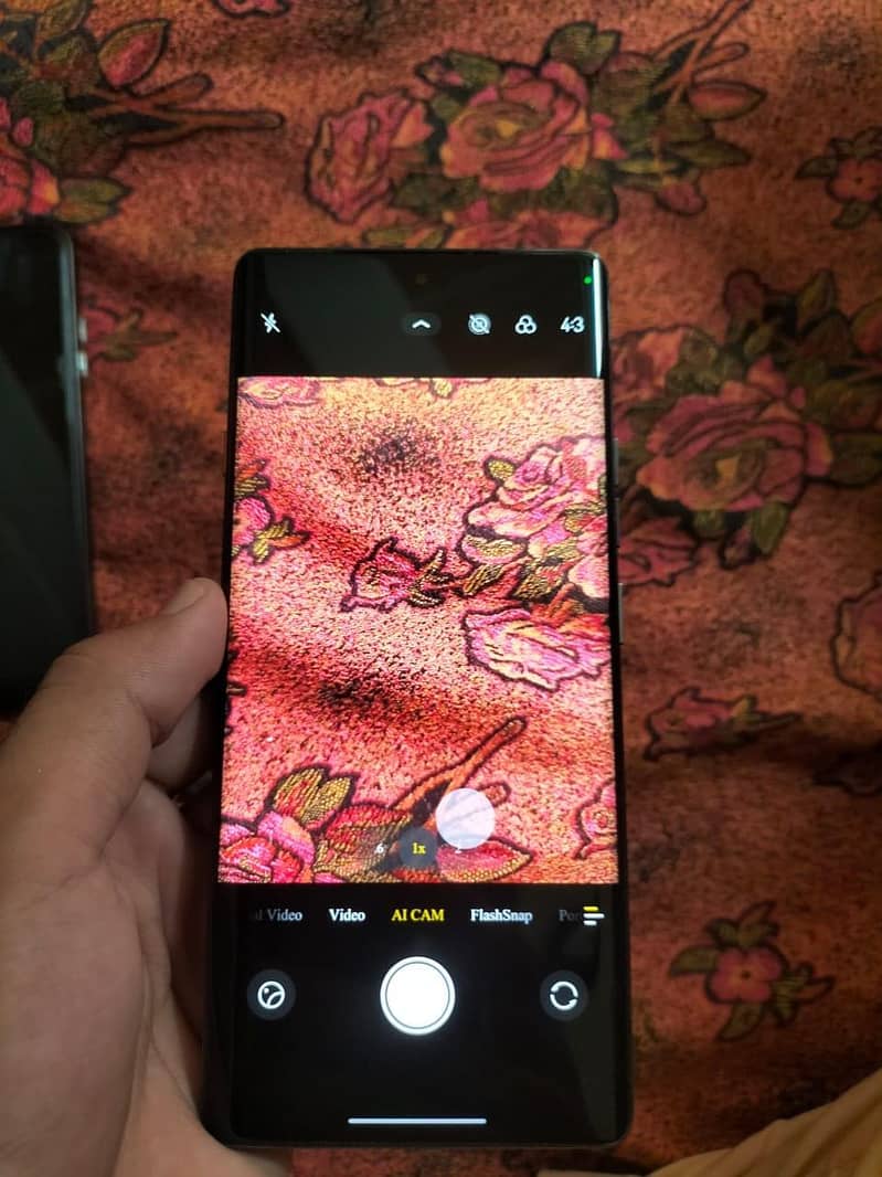 Tecno CAMON 40 Pro 0