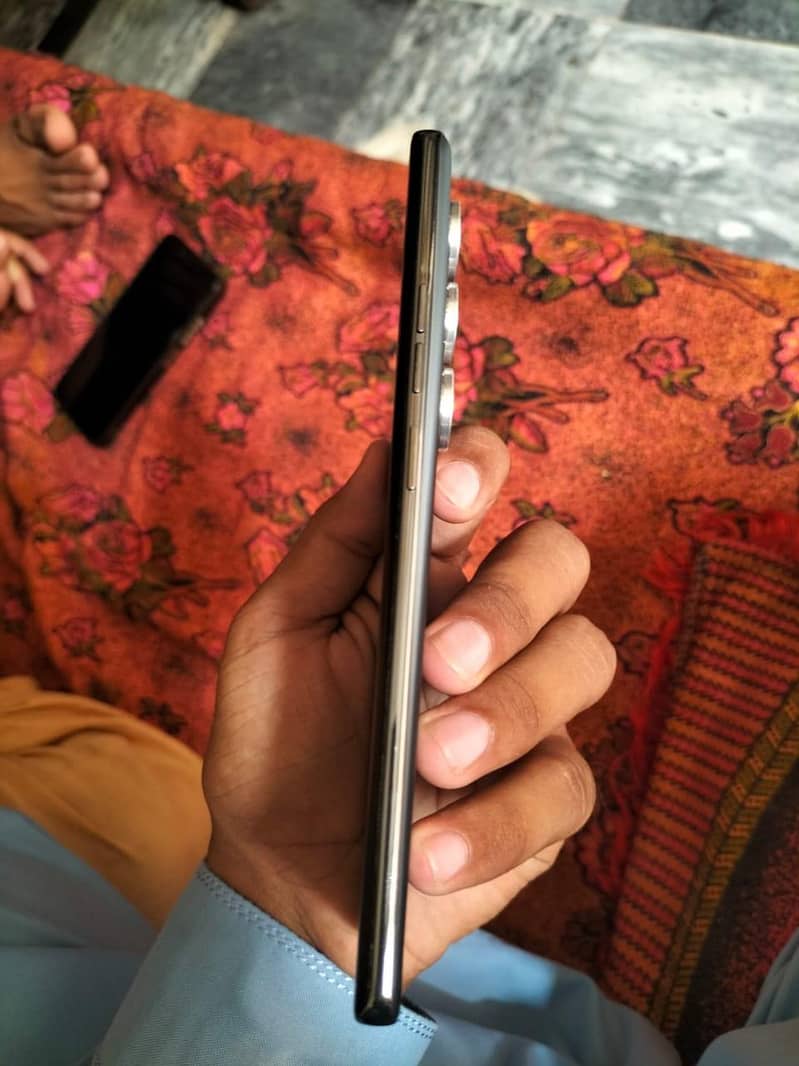 Tecno CAMON 40 Pro 5