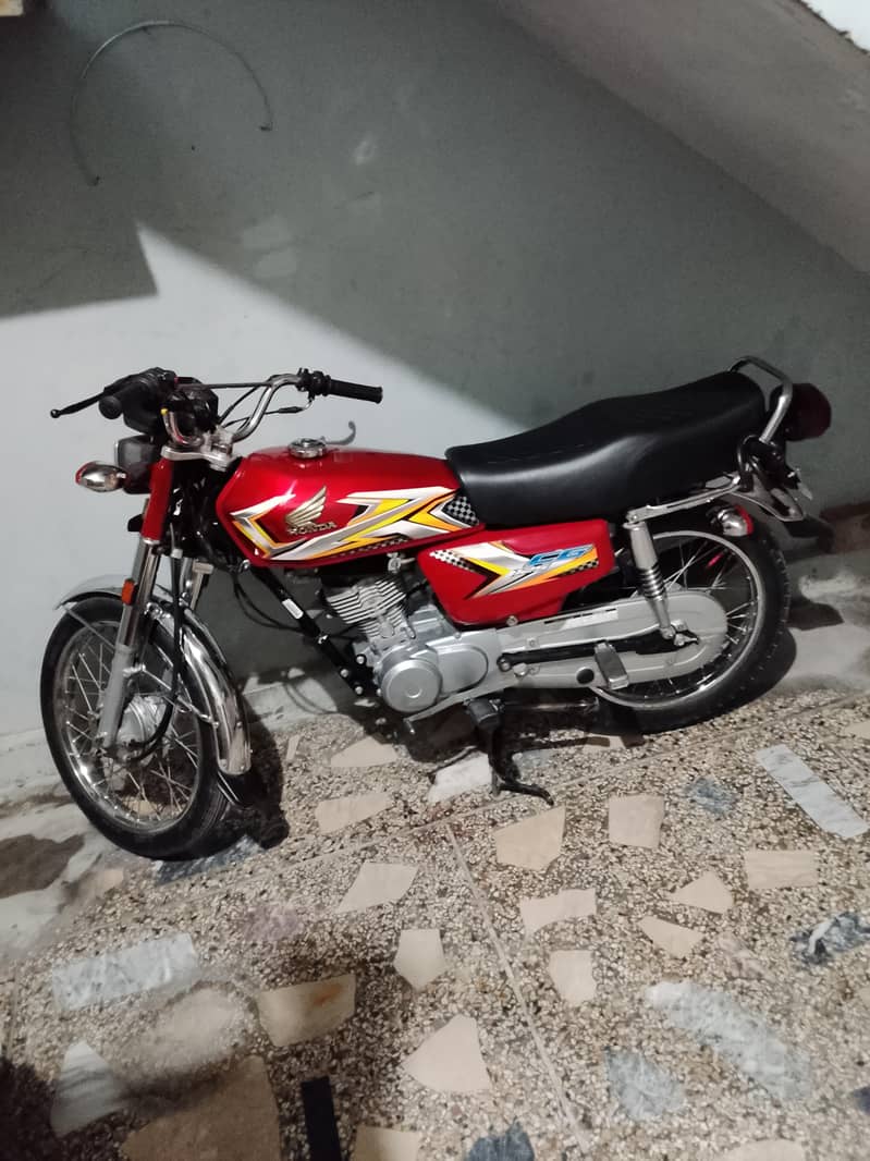 motorcycle 0