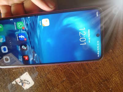 Vivo Y21