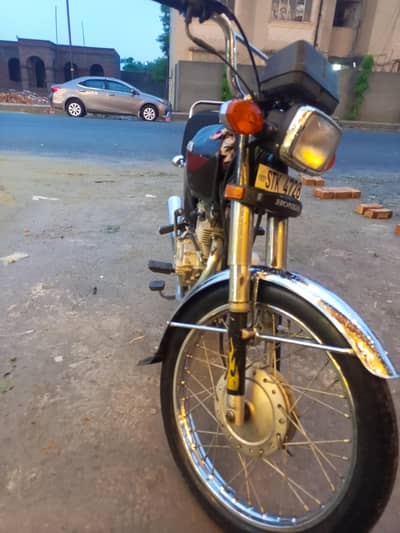 honda cg125 available. . good condition
