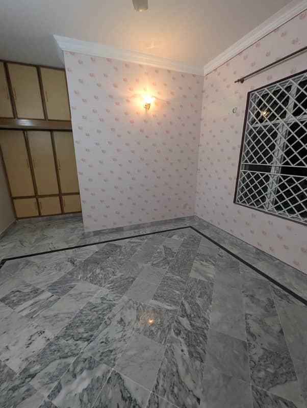 3 bed portion with separate gate 1