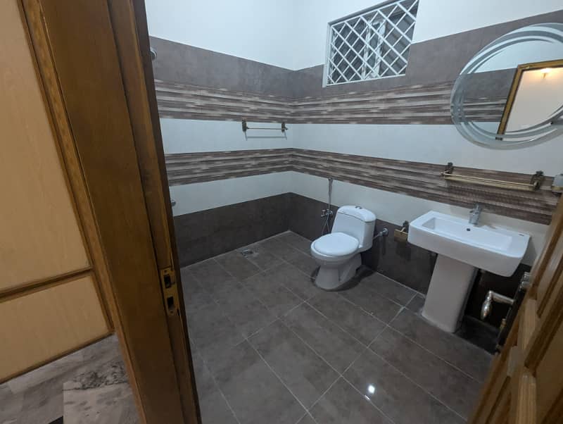 3 bed portion with separate gate 3