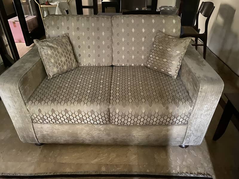 2 seater sofa 0