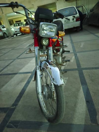 cd 70 Honda bike
