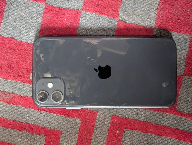 Apple iPhone 11 0