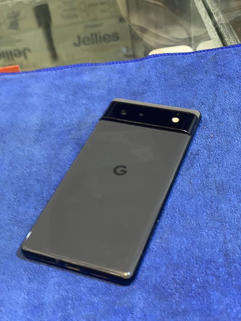 Google Pixel 6 3