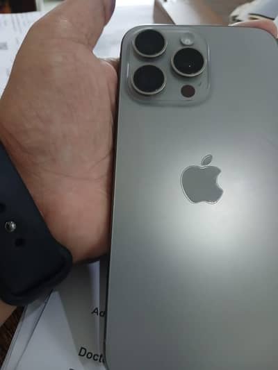 Apple iPhone 15 Pro Max