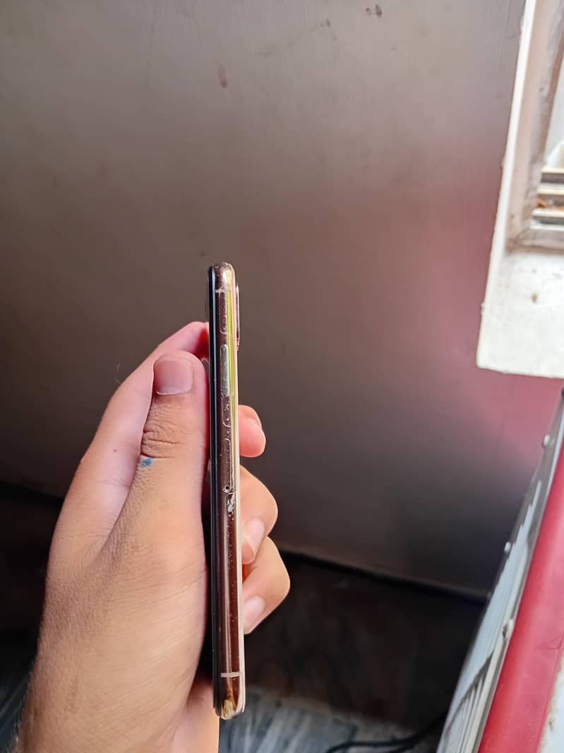 Apple iPhone XS 2