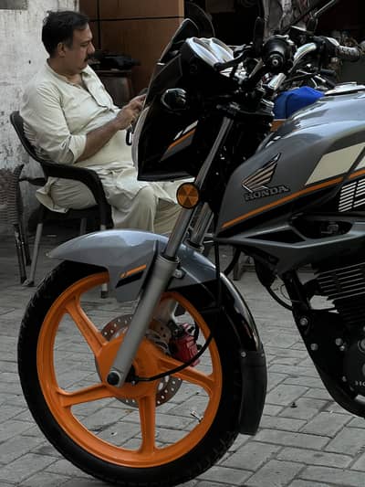 Honda CB 150 2022
